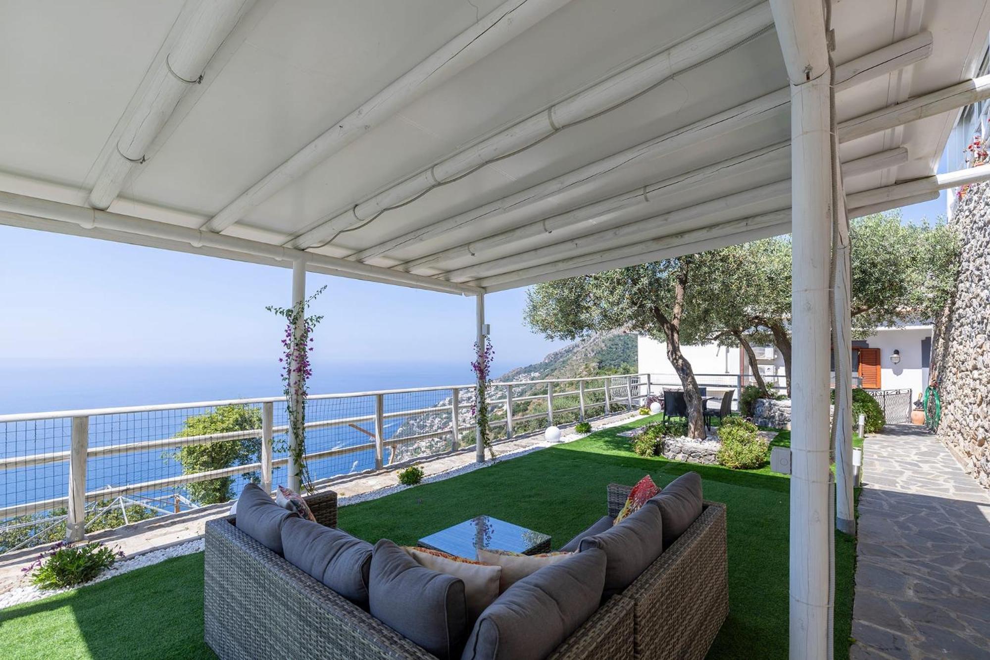Cimea Apartment Furore